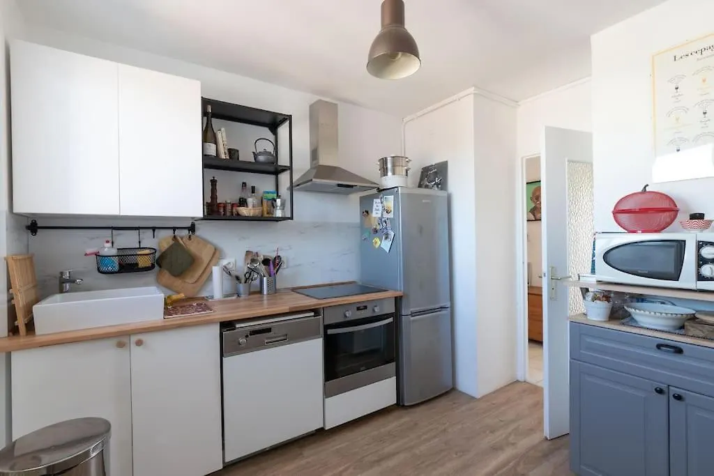 Cabana & Grand Appartement Cosy - Parking & Balcon Villefranche-sur-Saone France